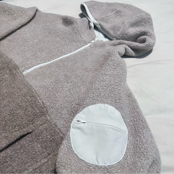 Outdoor Voices MegaFleece 1/2 Zip Hoodie Oatmeal - Picture 4 of 5